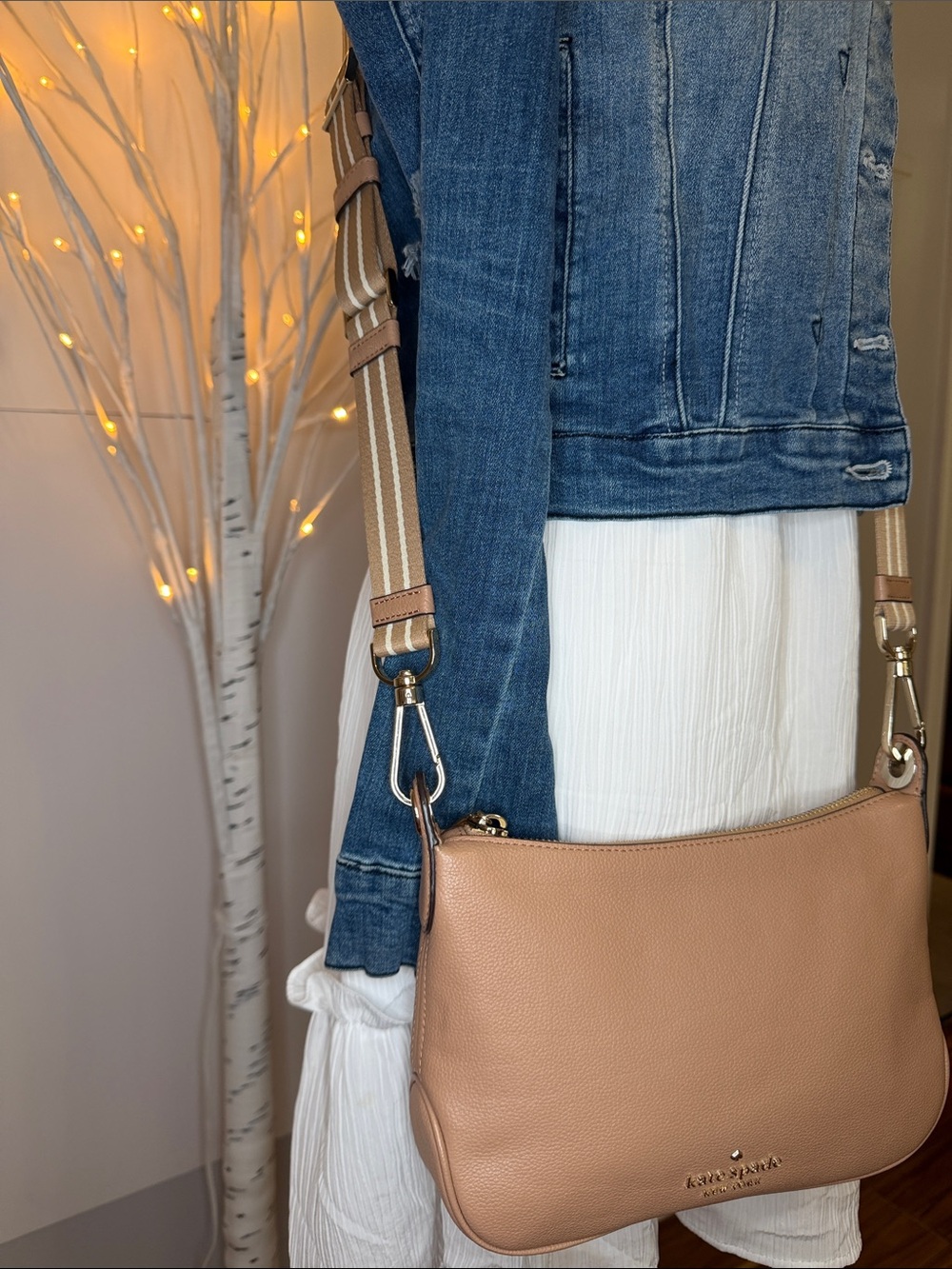 Kate Spade EUC tan pebble leather Crossbody bag W/ canvas adj stripe strap - Picture 2 of 16